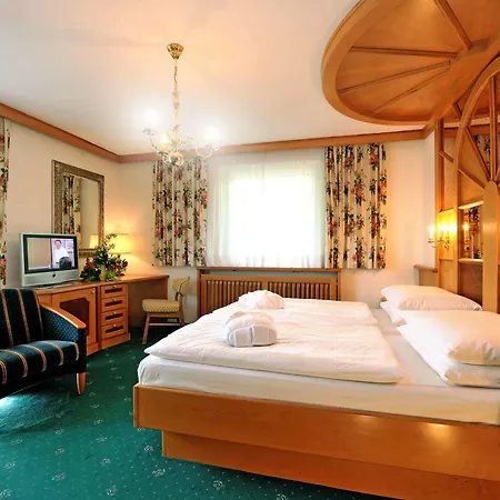 Tauernblick - Thermenhotels Gastein 3*